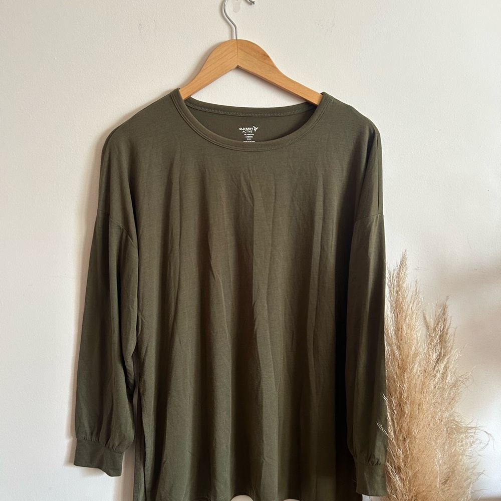 Old Navy Active Olive Top